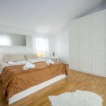 1-bedroom Willa Rosini