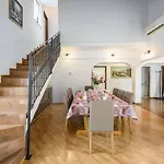 1-bedroom