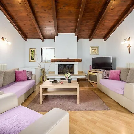 1-bedroom